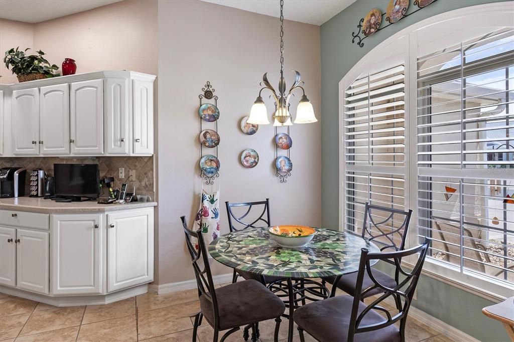For Sale: $739,000 (3 beds, 2 baths, 1887 Square Feet)