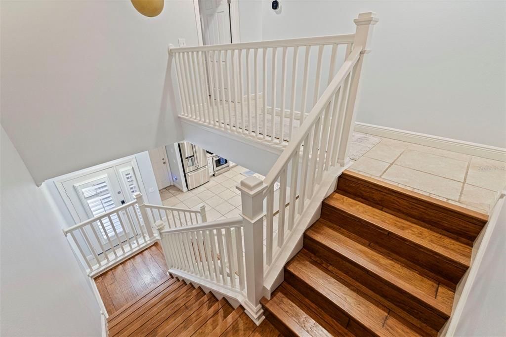 For Sale: $475,000 (3 beds, 2 baths, 1990 Square Feet)
