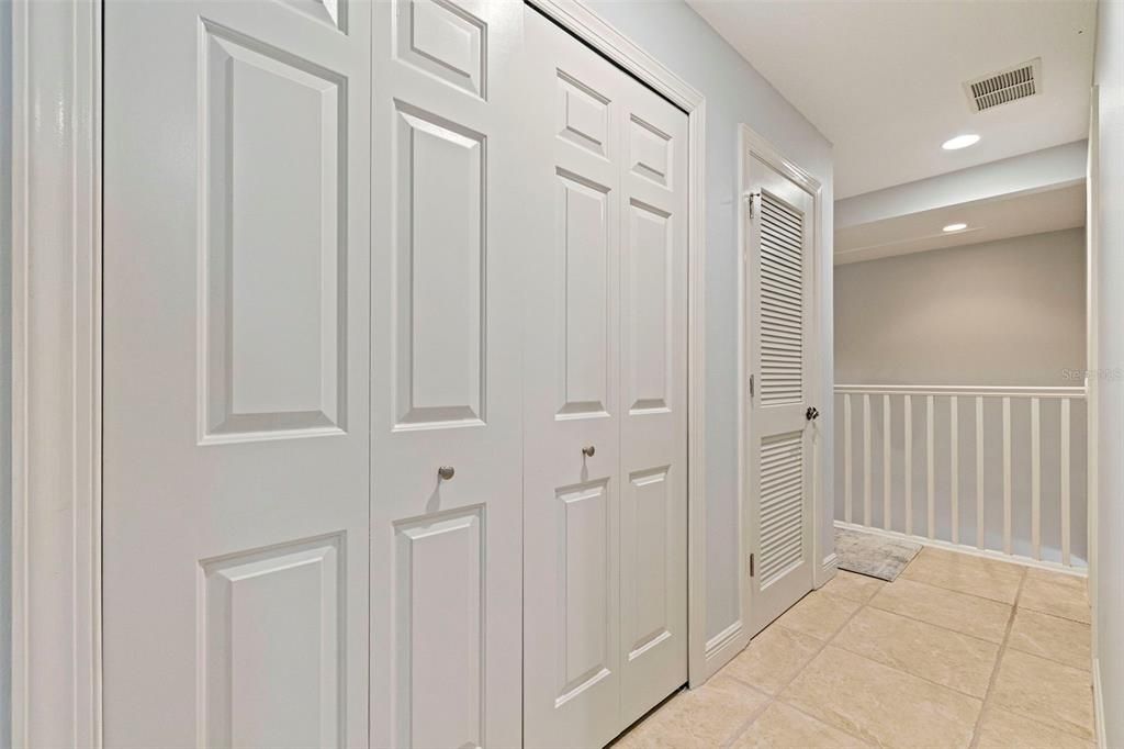 For Sale: $475,000 (3 beds, 2 baths, 1990 Square Feet)
