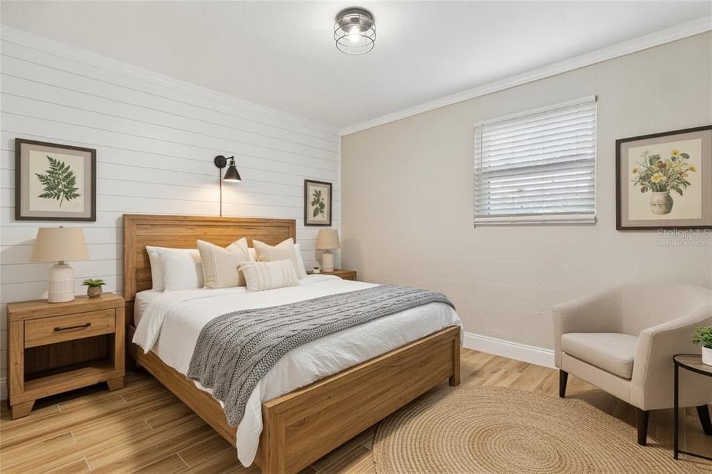 For Sale: $175,000 (2 beds, 1 baths, 720 Square Feet)