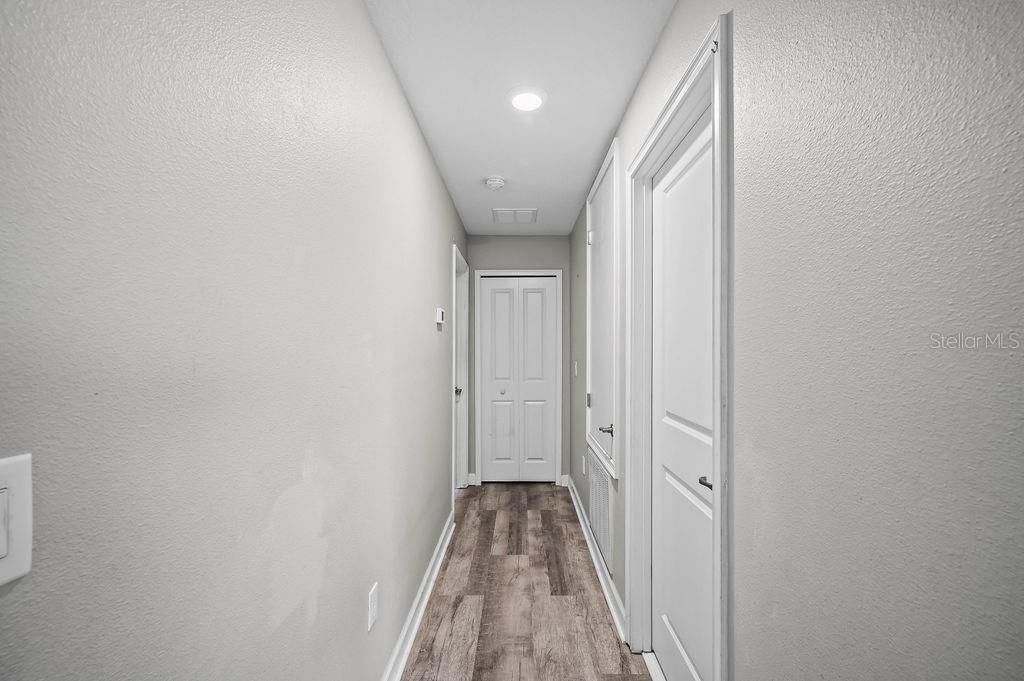 For Sale: $475,000 (6 beds, 4 baths, 3208 Square Feet)