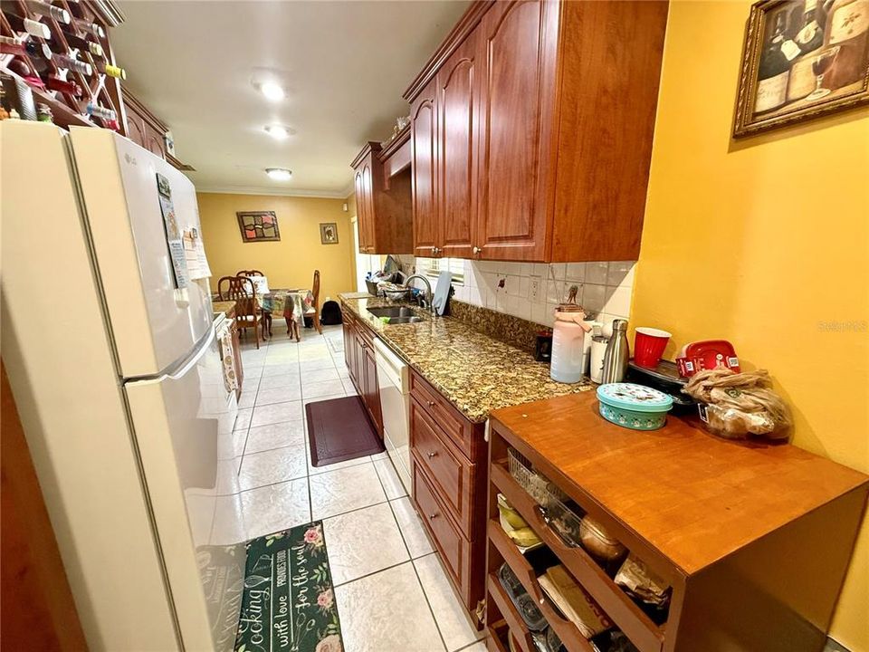 En Venta: $509,900 (3 camas, 2 baños, 1239 Pies cuadrados)