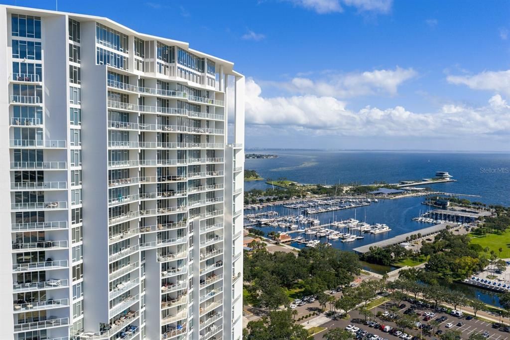 En Venta: $859,995 (2 camas, 2 baños, 1370 Pies cuadrados)