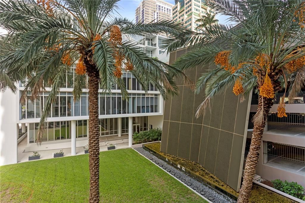 En Venta: $859,995 (2 camas, 2 baños, 1370 Pies cuadrados)