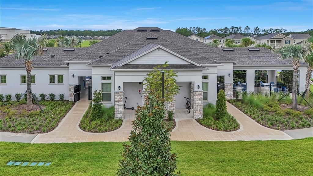 For Sale: $567,900 (3 beds, 2 baths, 2216 Square Feet)
