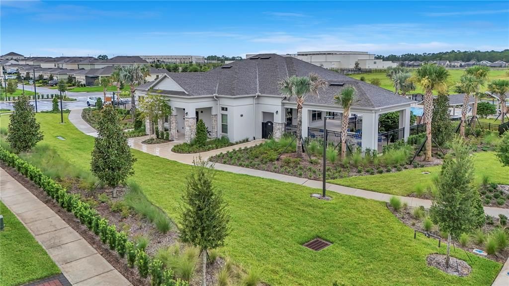 For Sale: $567,900 (3 beds, 2 baths, 2216 Square Feet)