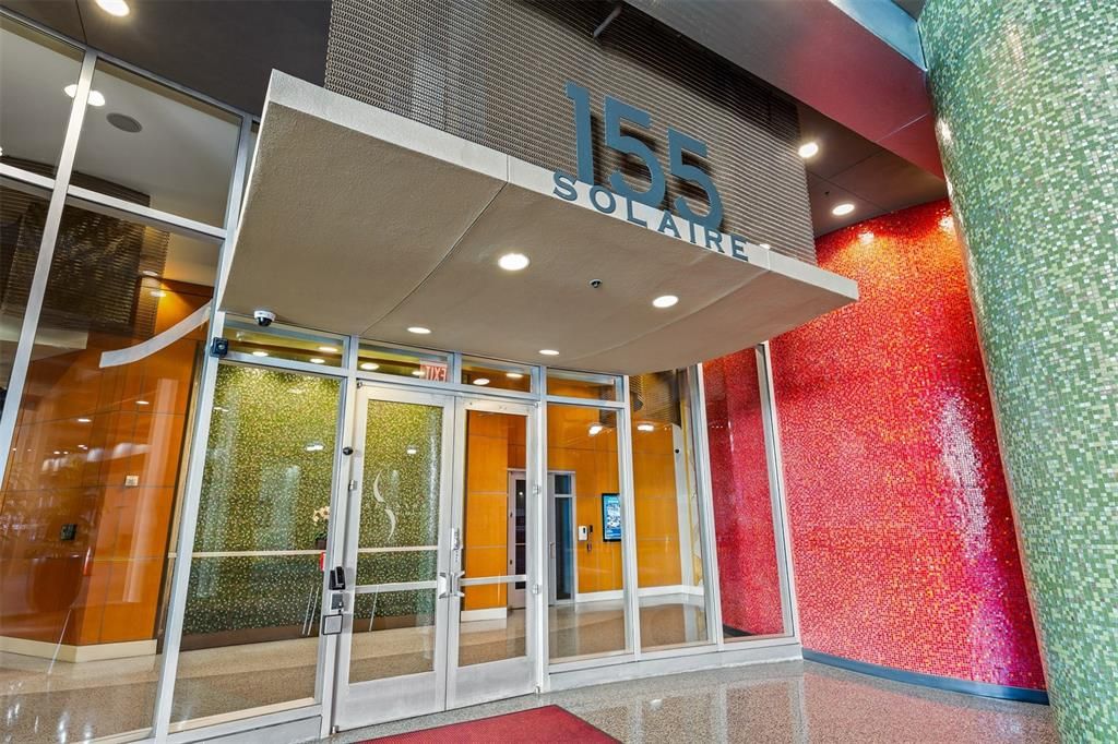 For Sale: $199,900 (1 beds, 1 baths, 615 Square Feet)
