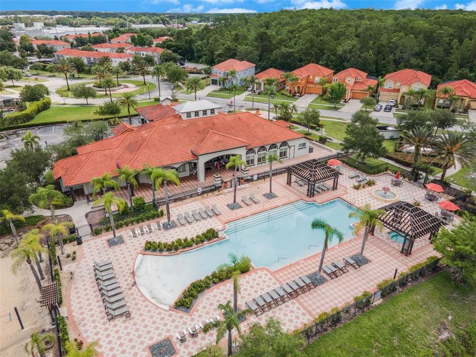 En Venta: $690,000 (8 camas, 6 baños, 3805 Pies cuadrados)