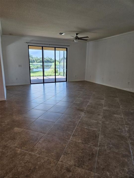 For Rent: $3,100 (4 beds, 3 baths, 2035 Square Feet)