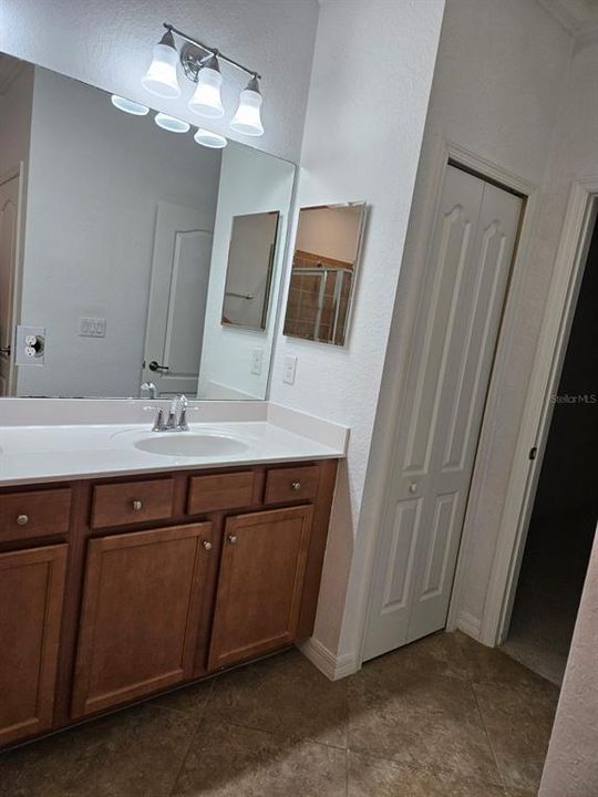 For Rent: $3,100 (4 beds, 3 baths, 2035 Square Feet)