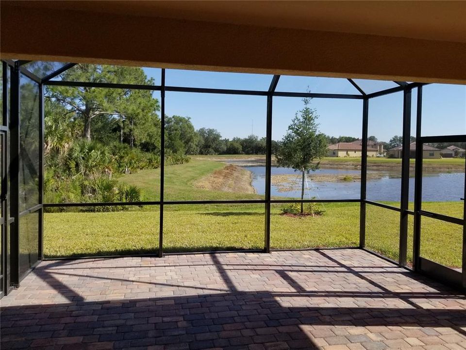 For Rent: $3,100 (4 beds, 3 baths, 2035 Square Feet)