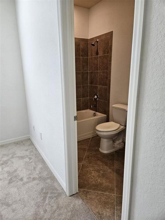 For Rent: $3,100 (4 beds, 3 baths, 2035 Square Feet)