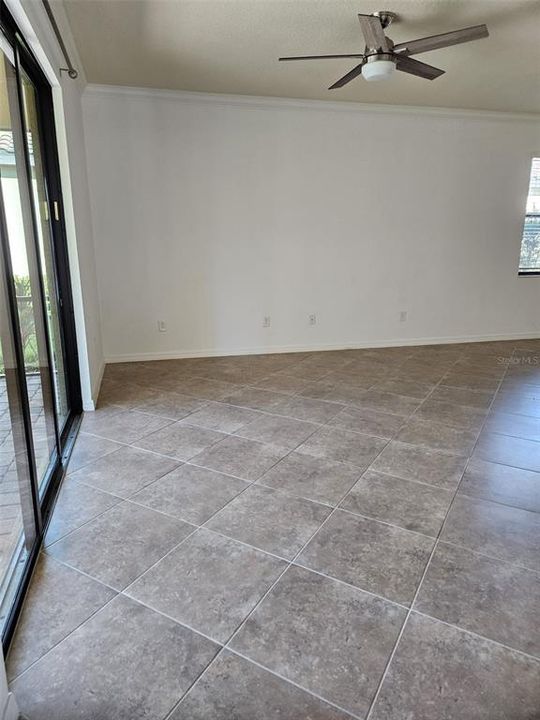 For Rent: $3,100 (4 beds, 3 baths, 2035 Square Feet)