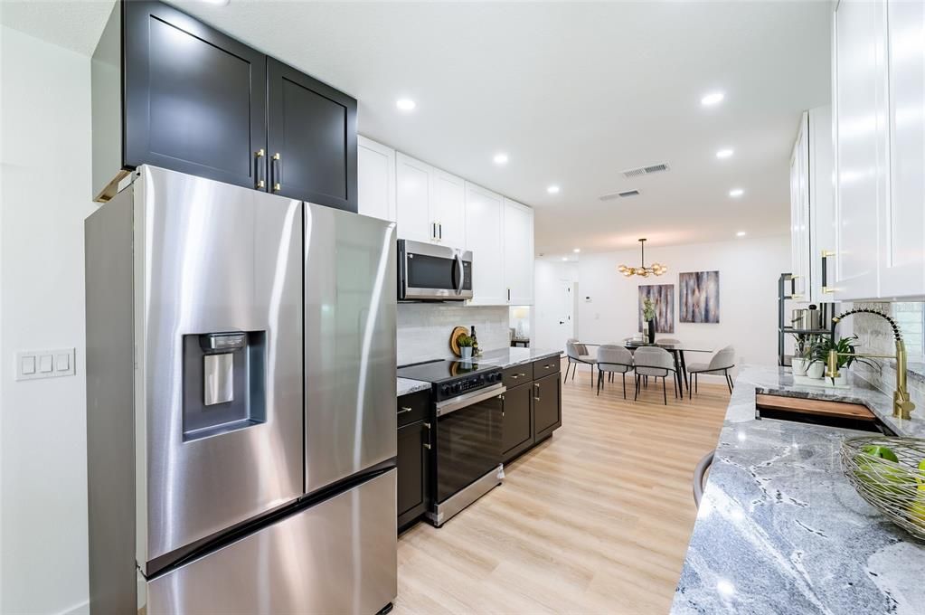 For Sale: $584,900 (4 beds, 3 baths, 1839 Square Feet)