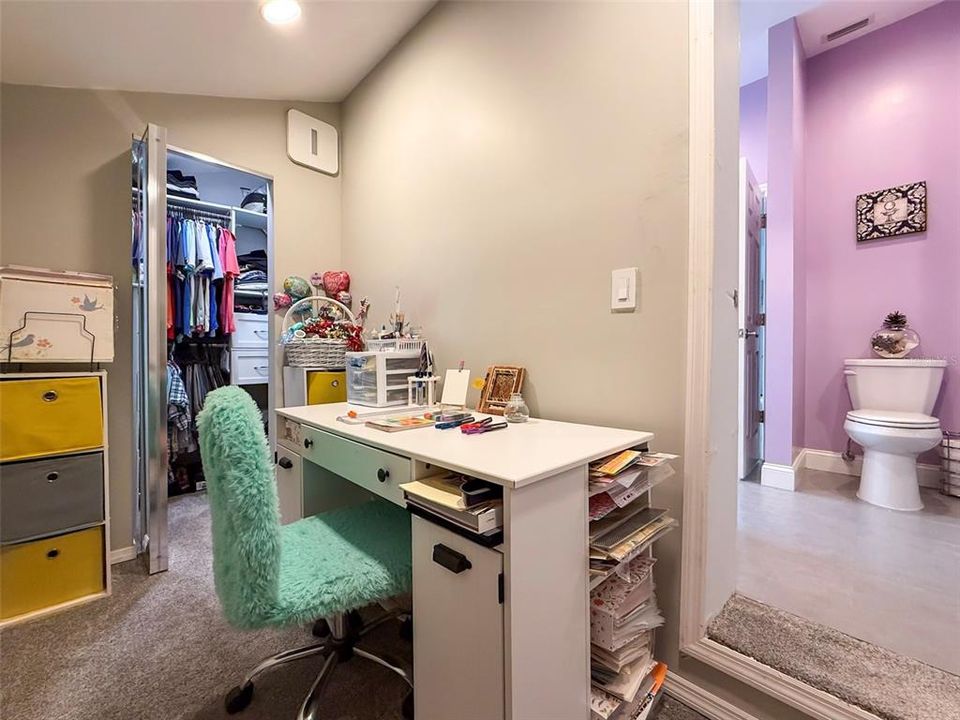 En Venta: $1,099,000 (3 camas, 2 baños, 1940 Pies cuadrados)