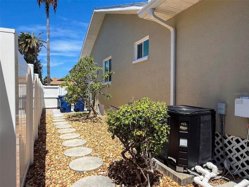 En Venta: $1,099,000 (3 camas, 2 baños, 1940 Pies cuadrados)