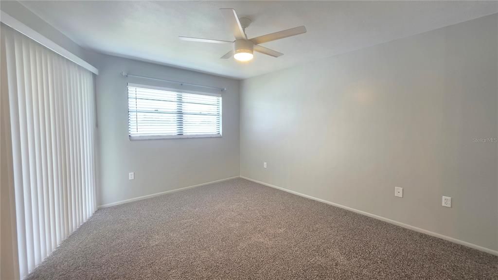 For Rent: $1,700 (2 beds, 2 baths, 981 Square Feet)