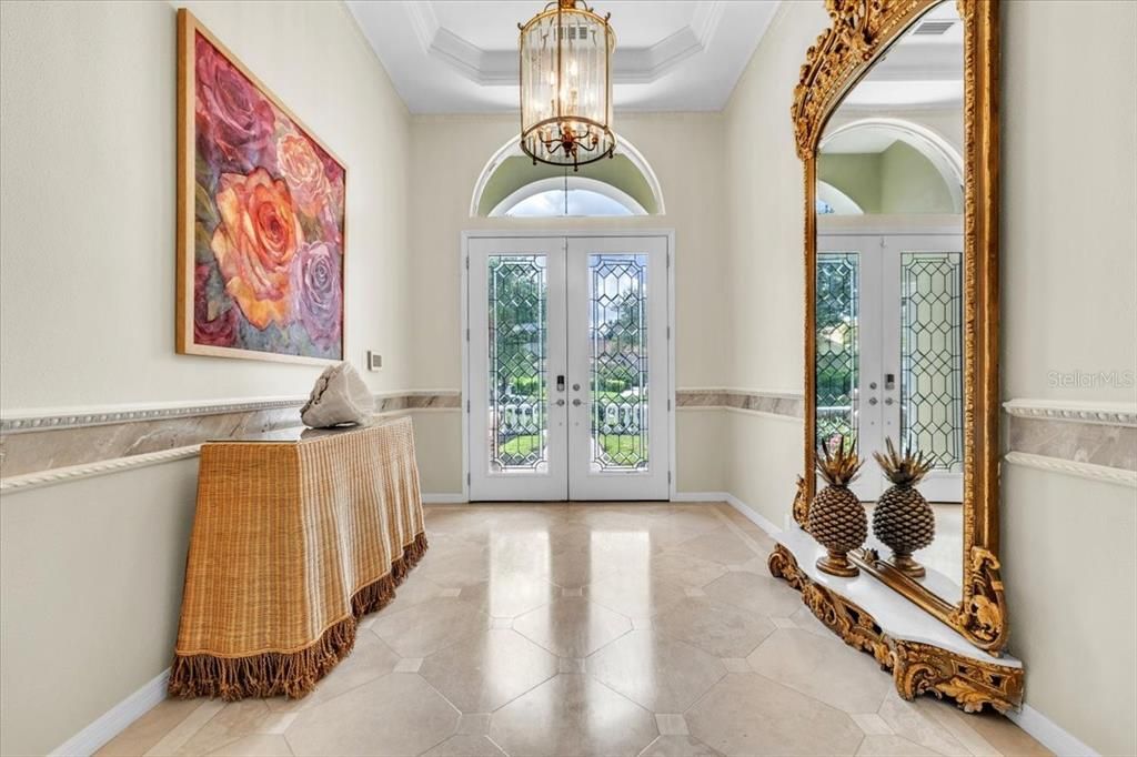 For Sale: $1,850,000 (5 beds, 5 baths, 6597 Square Feet)