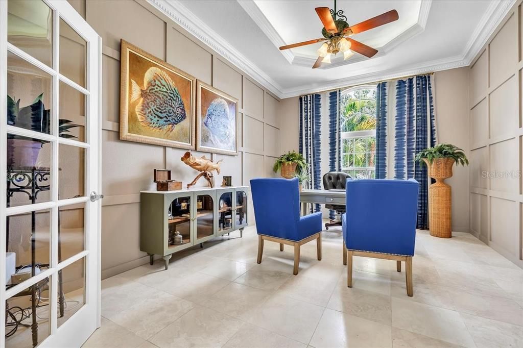 For Sale: $1,850,000 (5 beds, 5 baths, 6597 Square Feet)