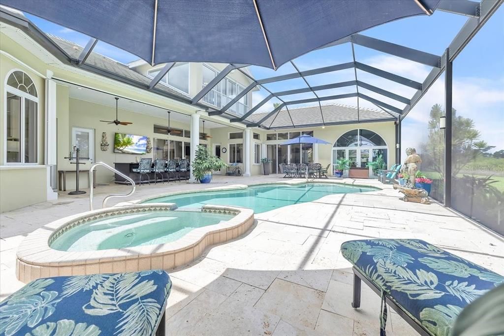 For Sale: $1,850,000 (5 beds, 5 baths, 6597 Square Feet)