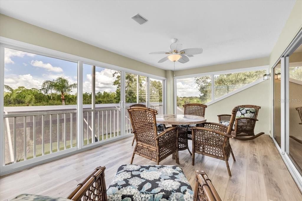 For Sale: $1,850,000 (5 beds, 5 baths, 6597 Square Feet)