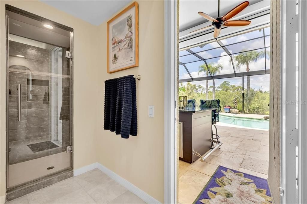 For Sale: $1,850,000 (5 beds, 5 baths, 6597 Square Feet)