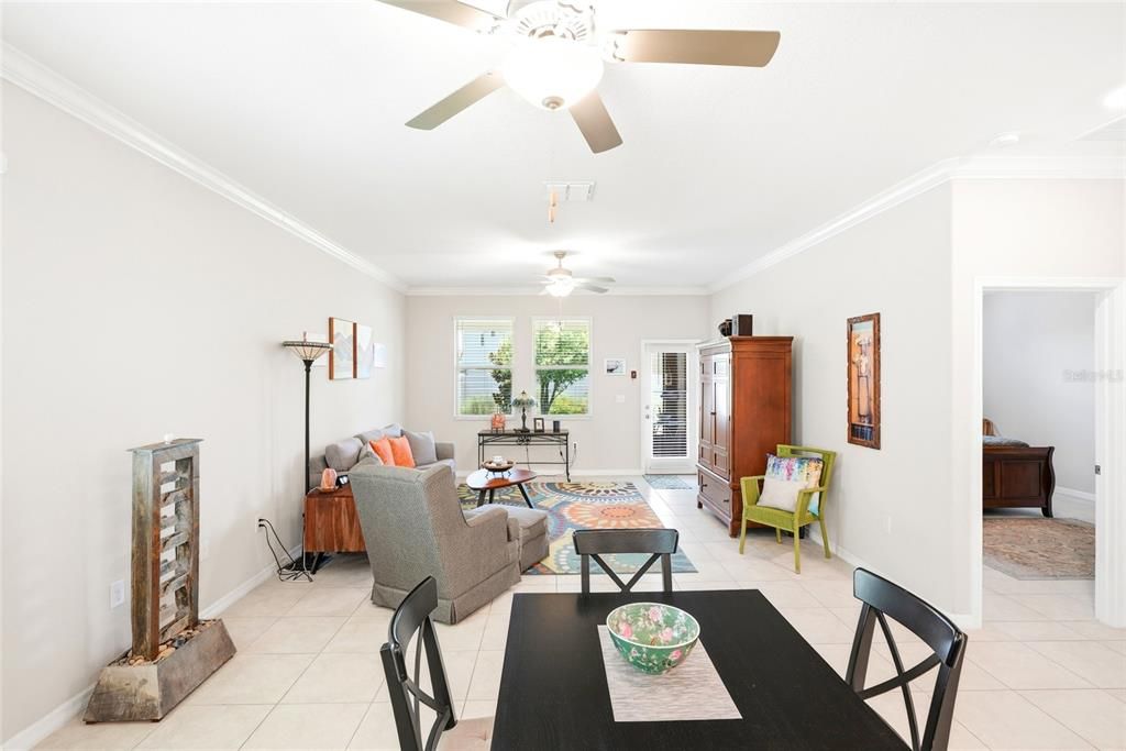 For Sale: $385,000 (3 beds, 2 baths, 1956 Square Feet)