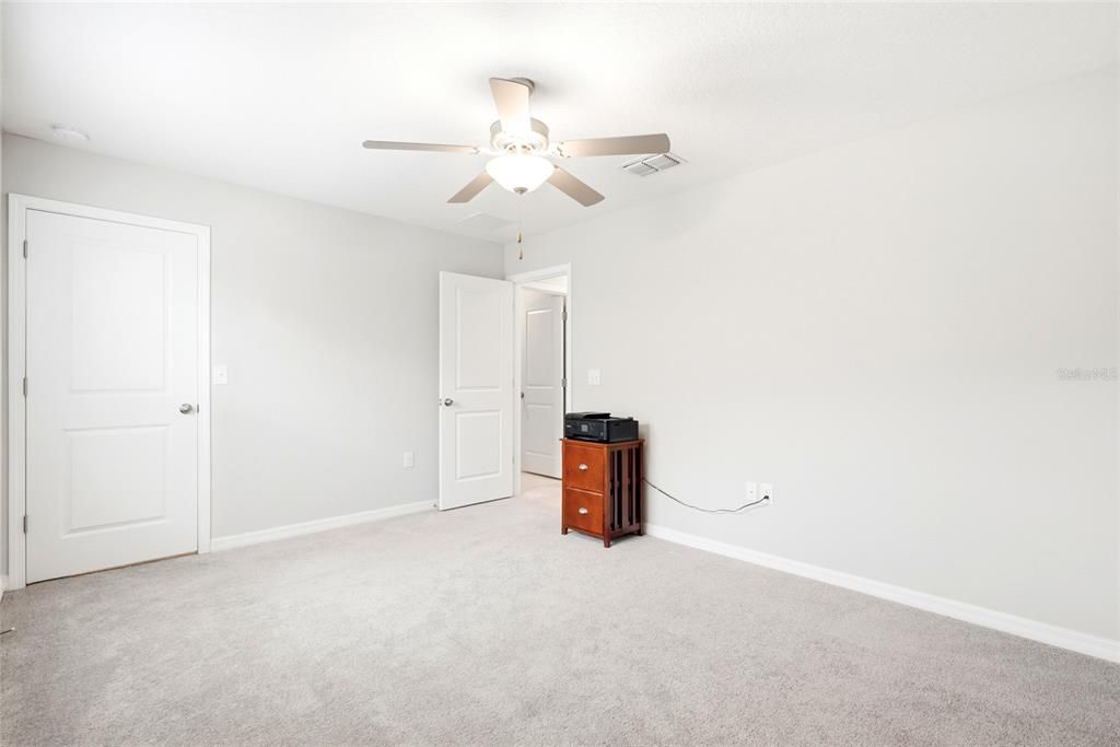 For Sale: $385,000 (3 beds, 2 baths, 1956 Square Feet)