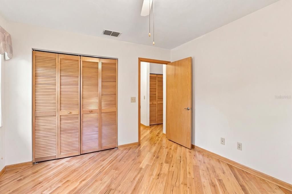 En Venta: $325,950 (3 camas, 2 baños, 1929 Pies cuadrados)