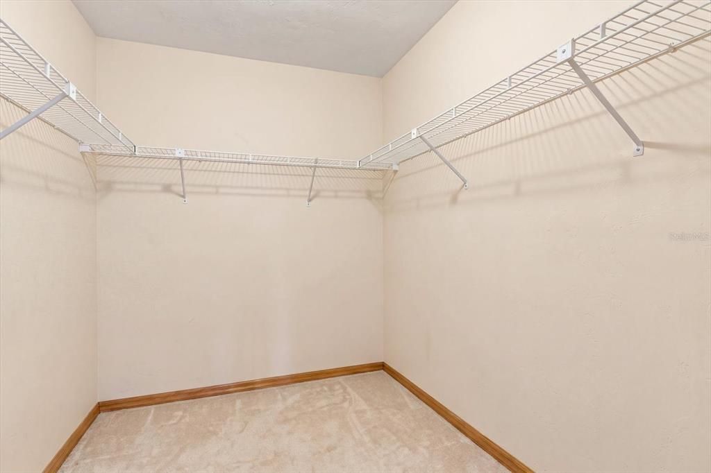 En Venta: $325,950 (3 camas, 2 baños, 1929 Pies cuadrados)