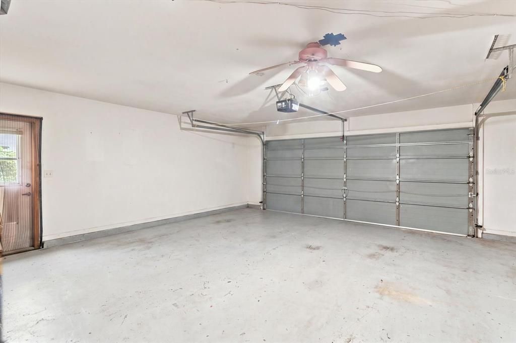 En Venta: $325,950 (3 camas, 2 baños, 1929 Pies cuadrados)