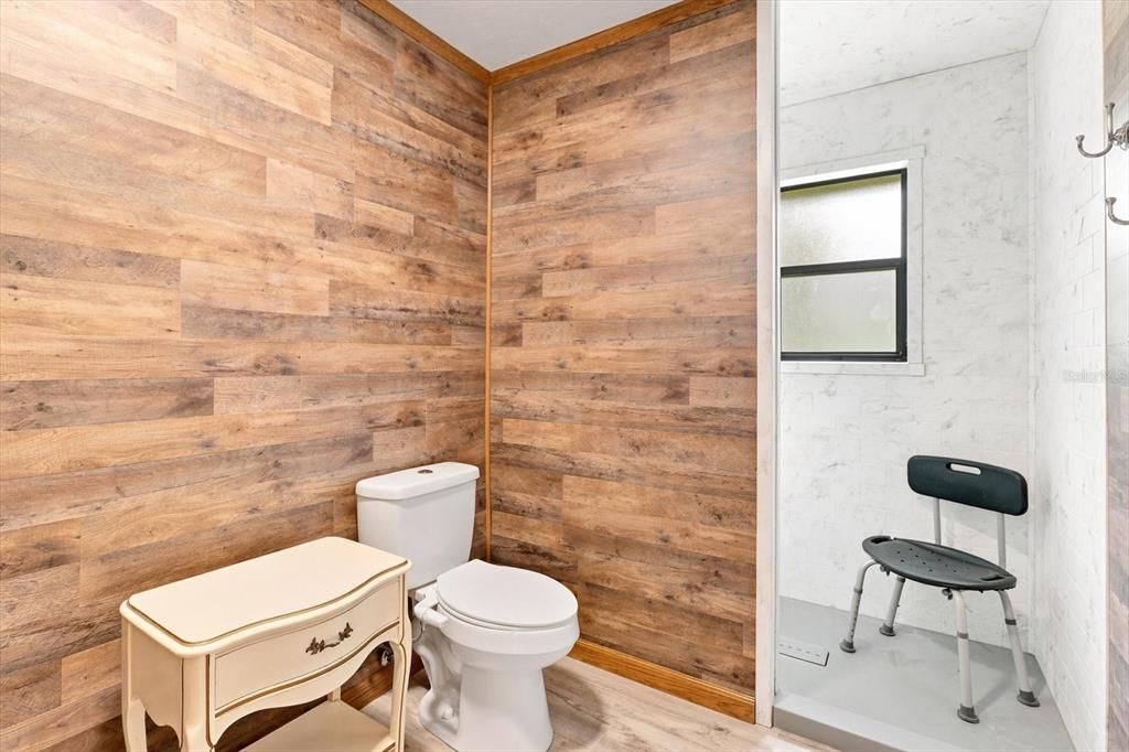En Venta: $325,950 (3 camas, 2 baños, 1929 Pies cuadrados)