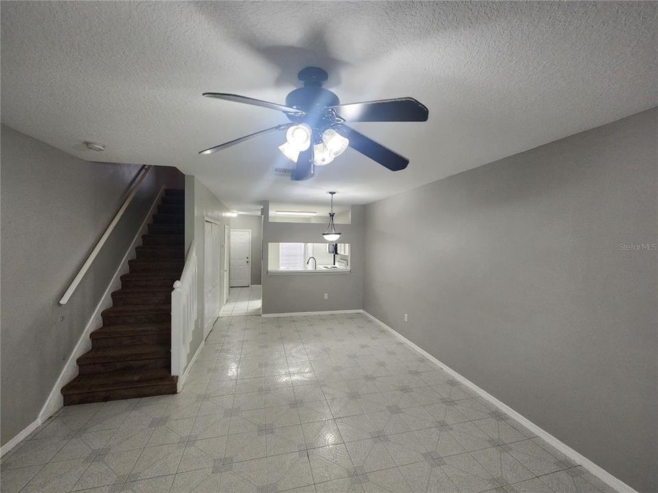 For Rent: $1,800 (2 beds, 2 baths, 1184 Square Feet)