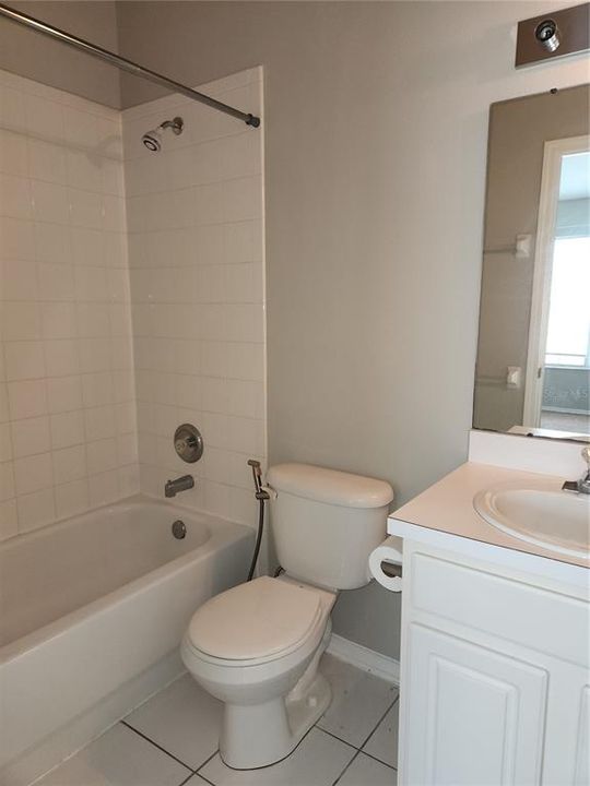 For Rent: $1,800 (2 beds, 2 baths, 1184 Square Feet)