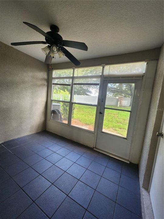 For Rent: $1,800 (2 beds, 2 baths, 1184 Square Feet)