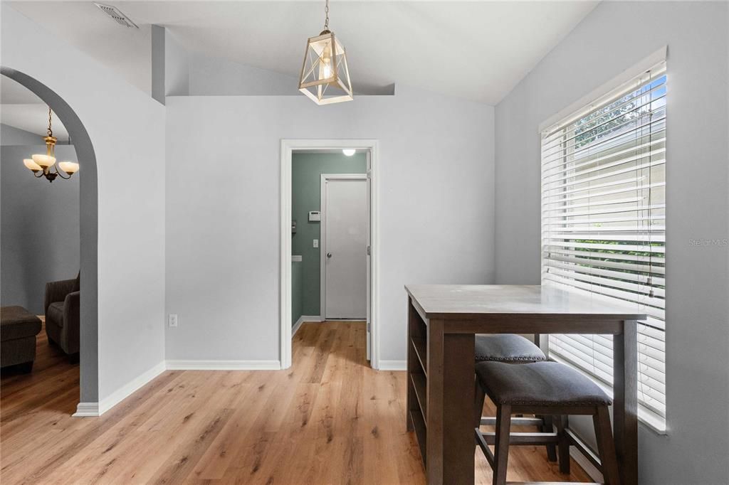 For Sale: $315,000 (4 beds, 2 baths, 1874 Square Feet)