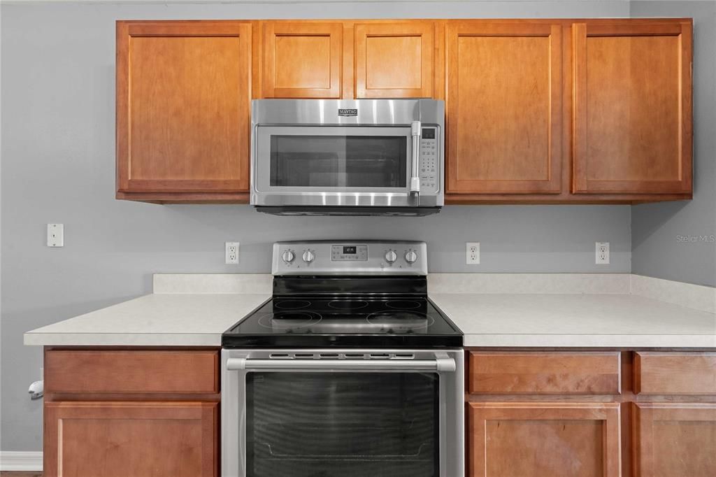 For Sale: $315,000 (4 beds, 2 baths, 1874 Square Feet)