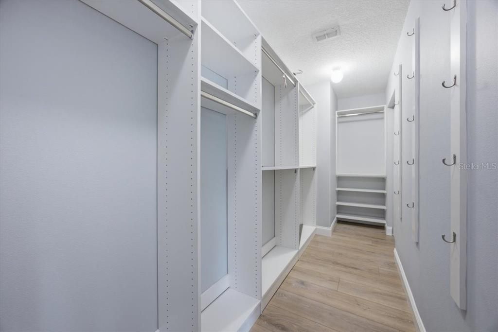 В аренду: $3,450 (5 спален, 3 ванн, 3406 Квадратных фут)