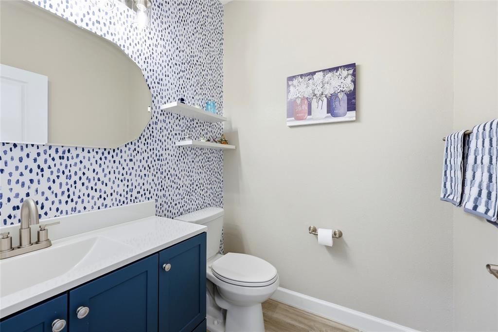 Active With Contract: $395,000 (3 beds, 2 baths, 2136 Square Feet)