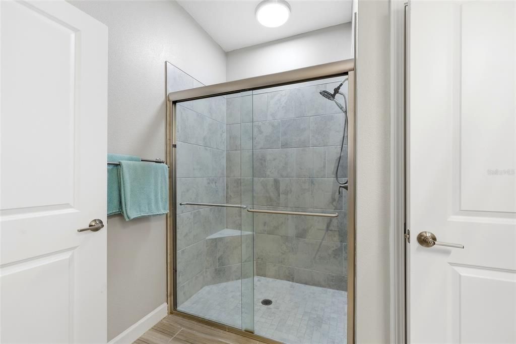 Active With Contract: $395,000 (3 beds, 2 baths, 2136 Square Feet)