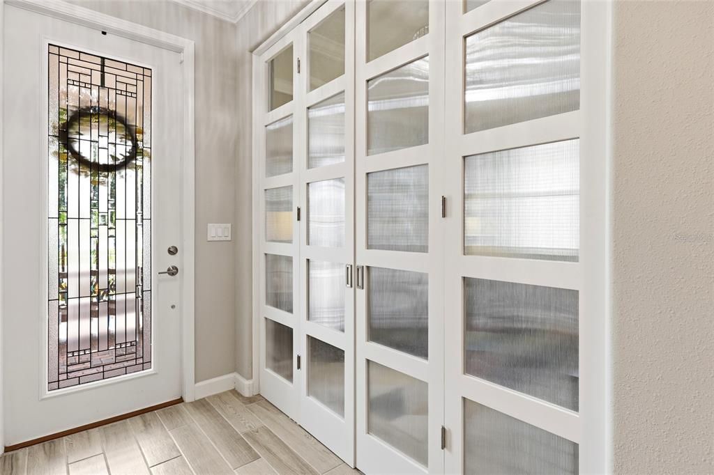Active With Contract: $395,000 (3 beds, 2 baths, 2136 Square Feet)