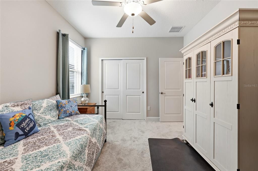 Active With Contract: $395,000 (3 beds, 2 baths, 2136 Square Feet)