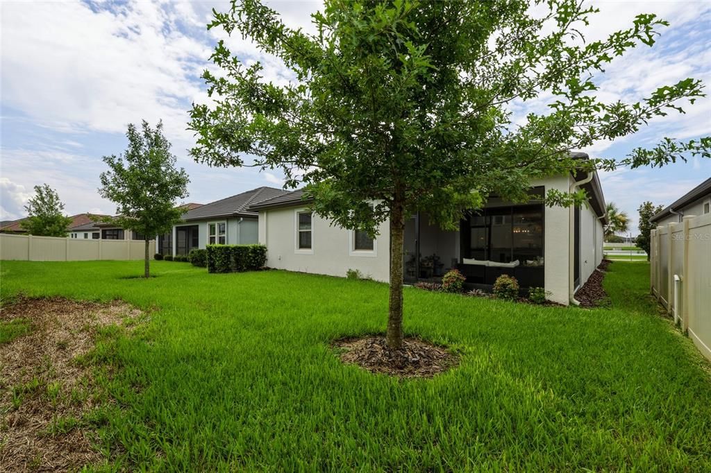 Active With Contract: $395,000 (3 beds, 2 baths, 2136 Square Feet)