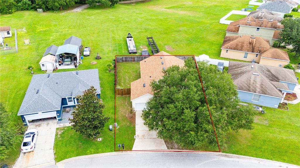 For Sale: $305,000 (4 beds, 2 baths, 1303 Square Feet)