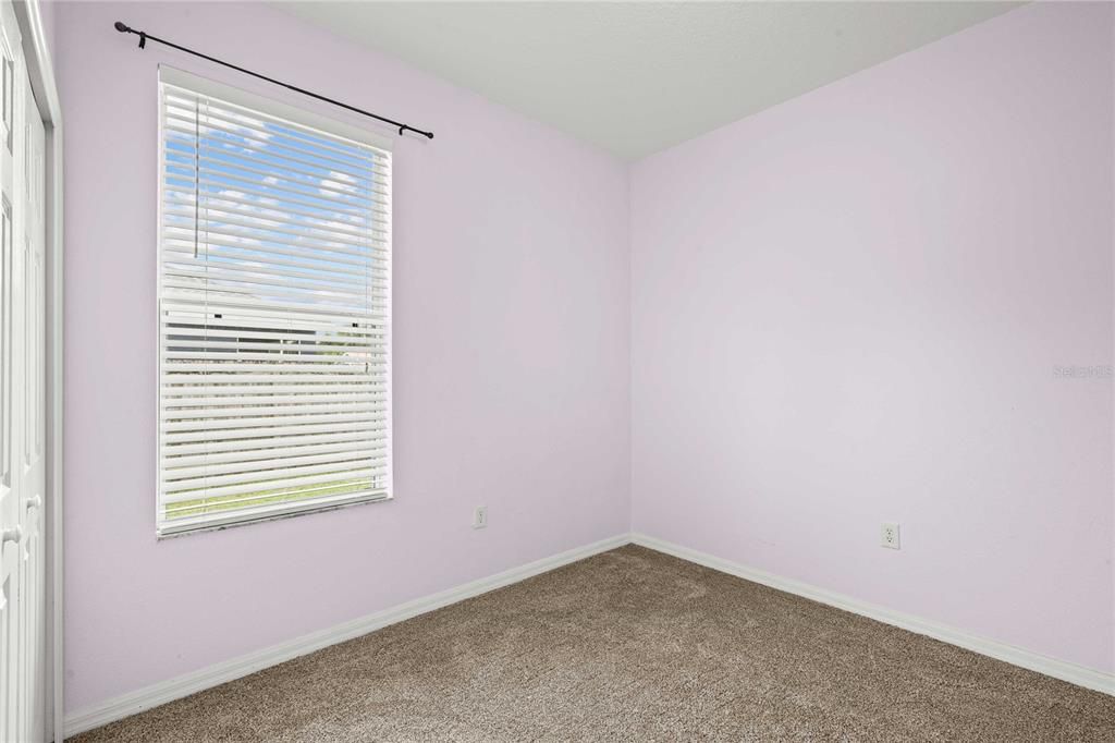 For Sale: $305,000 (4 beds, 2 baths, 1303 Square Feet)