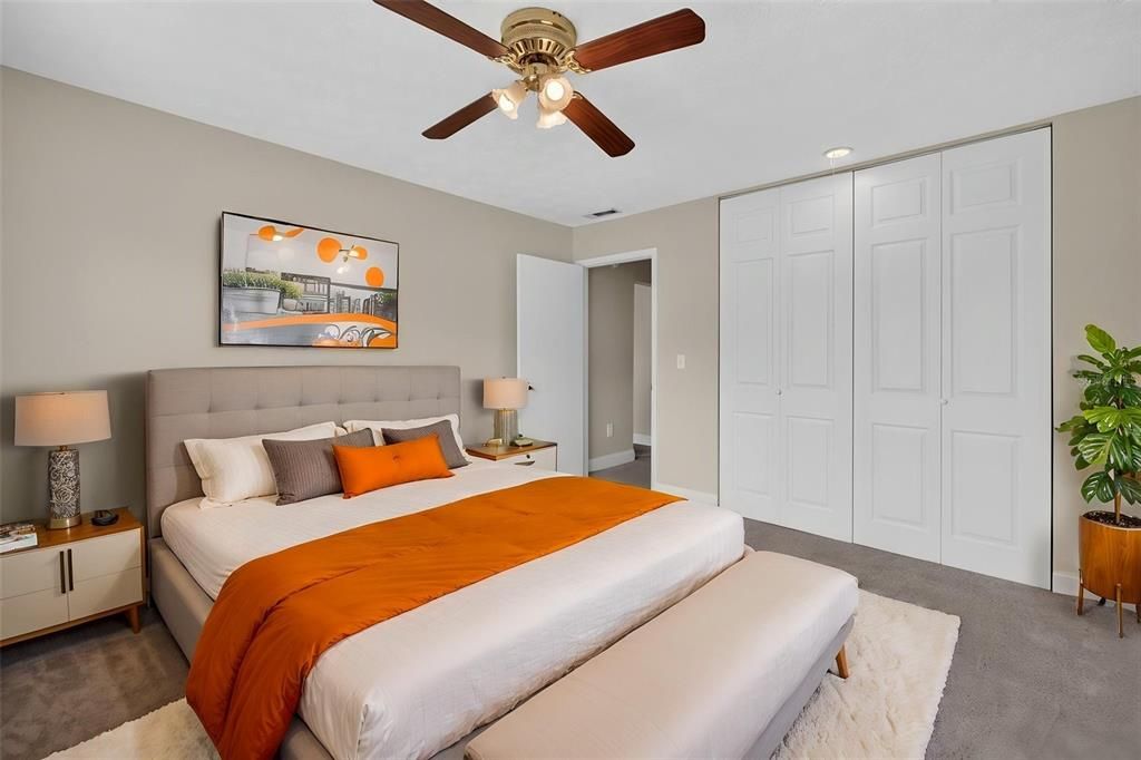 For Rent: $1,600 (2 beds, 2 baths, 994 Square Feet)