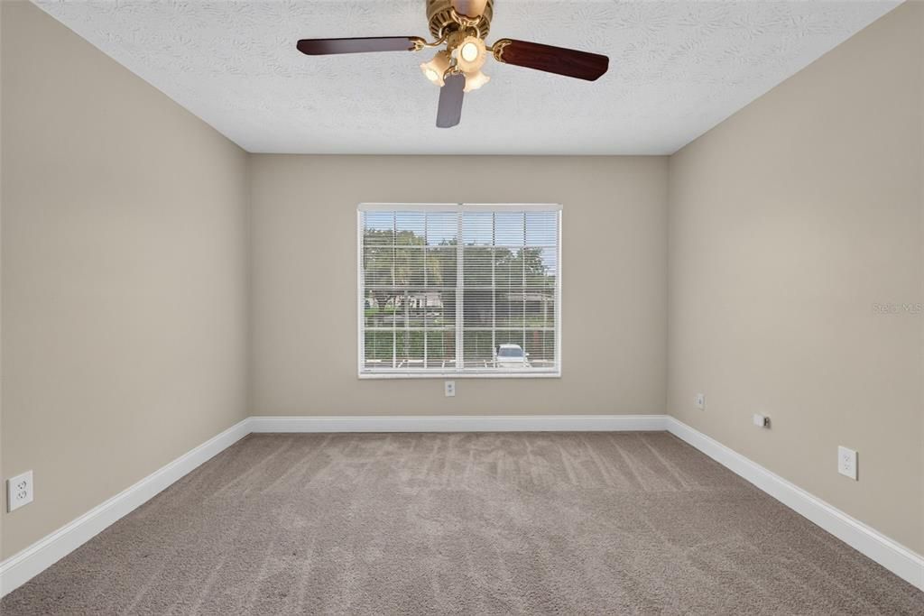 For Rent: $1,600 (2 beds, 2 baths, 994 Square Feet)