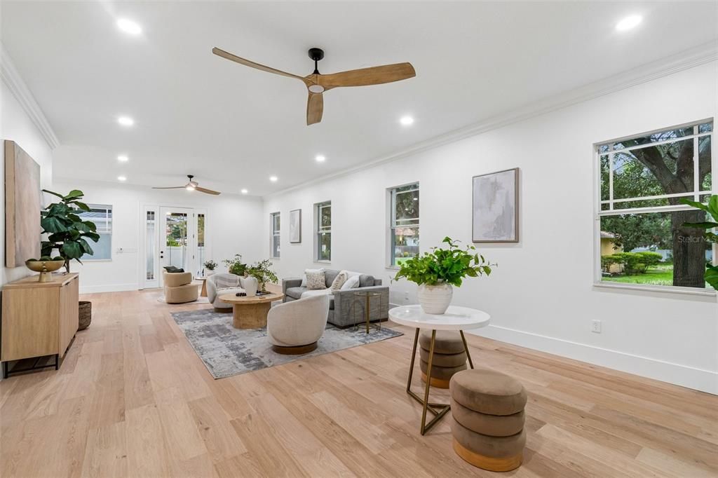 En Venta: $1,449,000 (4 camas, 3 baños, 3138 Pies cuadrados)