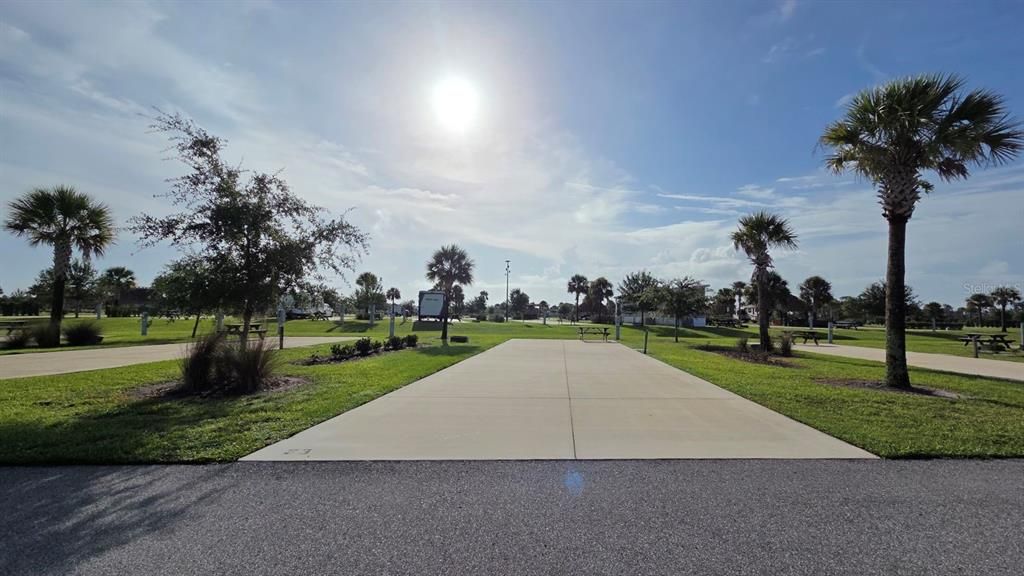 En Venta: $145,000 (0.09 acres)