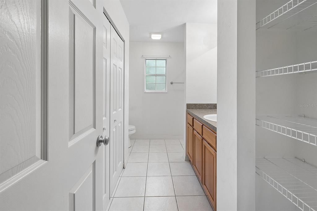 For Sale: $280,000 (3 beds, 2 baths, 1227 Square Feet)